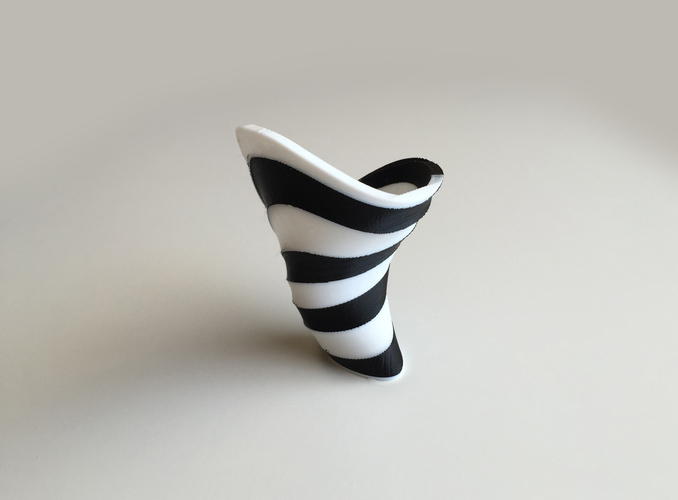 Zebra Vase (Dual Extrusion / 2 Color) 3D Print 100891 Zebra Vase (Dual Extrusion / 2 Color) 3D Print 100891