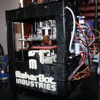 3D printed full size makerbot - Thumbnail 3