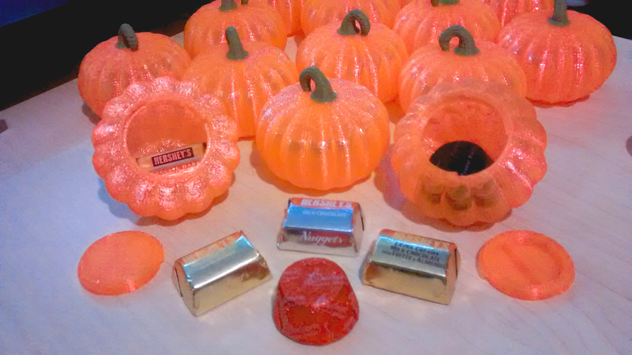 Small Pumpkin Container with Locking Cap For Candy Pieces 3D Print 108492