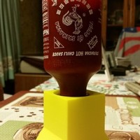Small Sriracha holder 3D Printing 109972