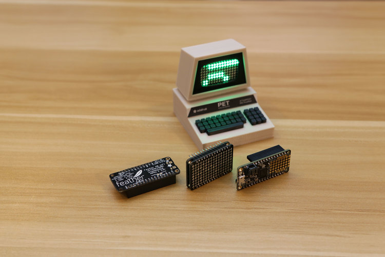 Mini Commodore PET with Charlieplexed LED Matrix 3D Print 115770