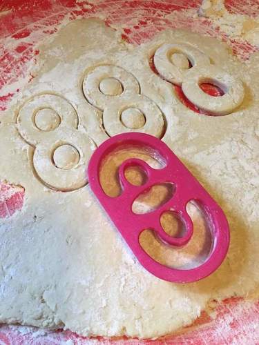 Kringla Cookie Cutter (kringle) 3D Print 117389 Kringla Cookie Cutter (kringle) 3D Print 117389