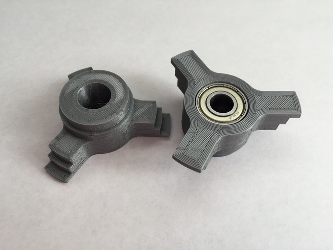 Multi-size Spool Tri-Adapter Roller Axle 3D Print 118881