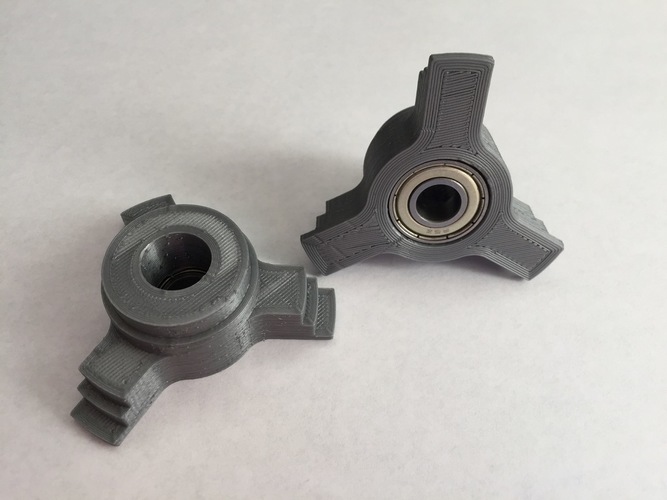 Multi-size Spool Tri-Adapter Roller Axle 3D Print 118882
