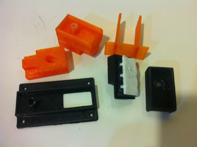 Filament Oiler & Low Filament Alarm Accessories 3D Print 119493