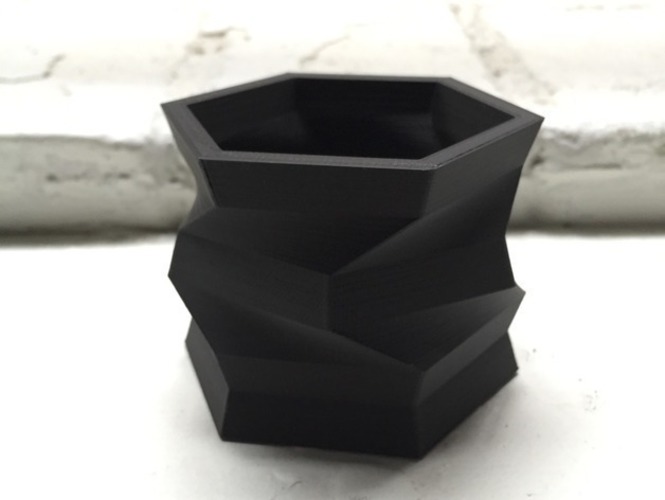 Twisted Hexagon Vessel 3D Print 131695