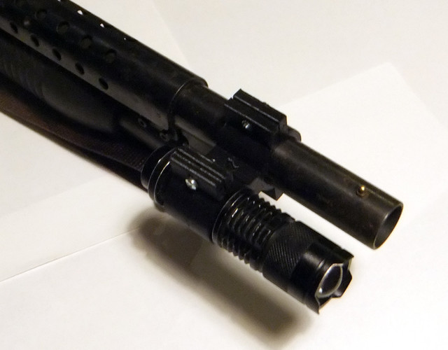 12 Gauge Shotgun Flashlight Mount 3D Print 152165