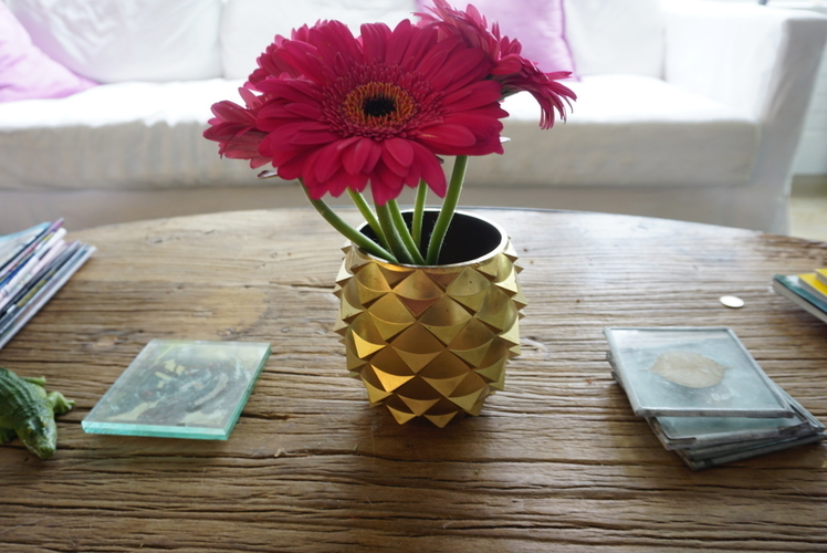 Pinecone/Pineapple Inspired Flower Pots 3D Print 152748