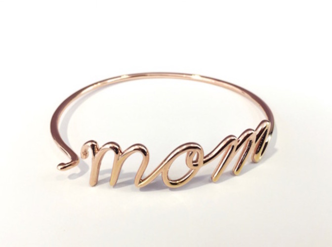 Mom Wire Bracelet (Mother's Day) 3D Print 17420