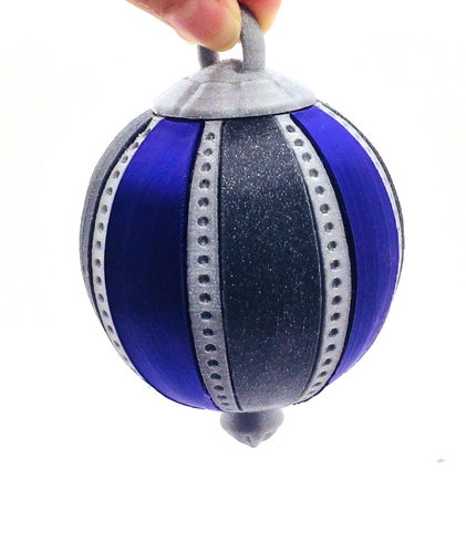 Christmas Tree Bauble (with secret compartment) 3D Print 181740