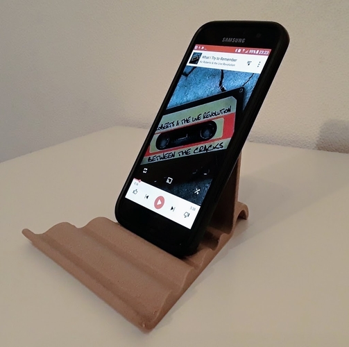 Universal Tablet & Smartphone Wave Stand 3D Print 185075 Universal Tablet & Smartphone Wave Stand 3D Print 185075