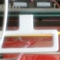 Small Filament guide (LCD wall) 3D Printing 192285