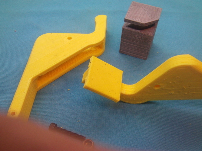 Filament Cutter (3mm) 3D Print 203046