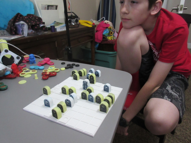 Thrones and Bones Board Game - Kid Made 3D Print 212528
