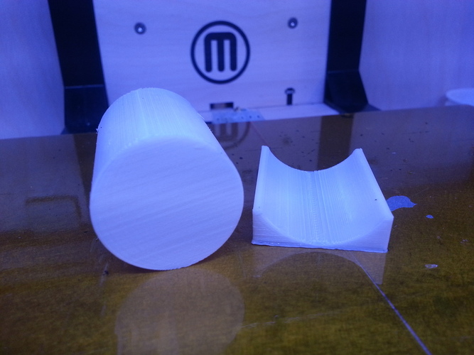 3Dprint a near perfect cylinder lying down 3D Print 25771