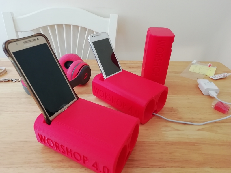 phone holder amplifier