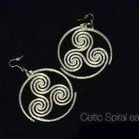 Small Celtic Triskelion earrings 3D Printing 26550