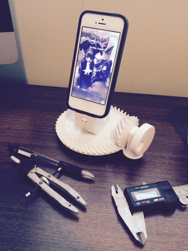 Gearhead iPhone 5/6 Dock, Spiral Bevel Gear 51T/17T, 3:1 Ratio 3D Print 29364