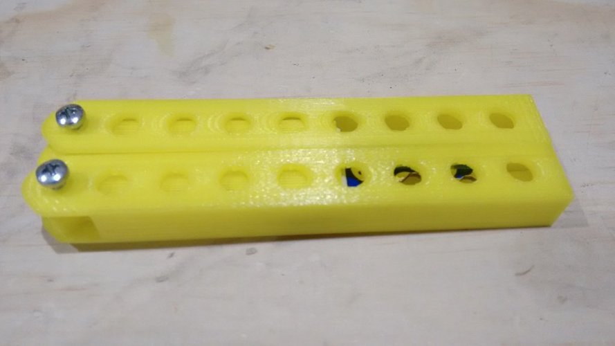 Butterfly Knife Key Holder 3D Print 32307