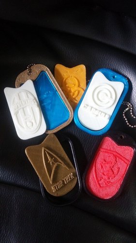 Customizable tags  for use it wherever you want print it - wear  3D Print 35409