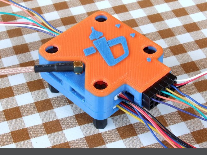 OP Revolution box - vertical antenna - angled servo pins (lid on 3D Print 36487