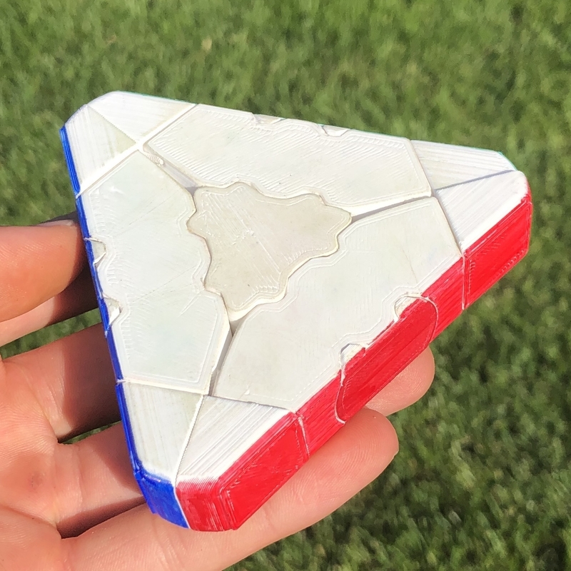 Triangle Twisty Puzzle