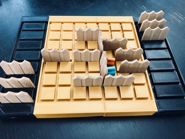 3D Printed Mini-Quoridor Game by CharlesProjects