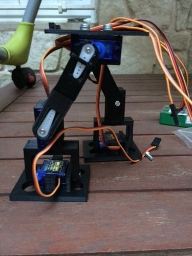 Robot bipedo con 6 servos 9g   //Biped robot with 6 9G servos 3D Print 40186