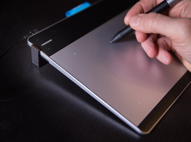 Angle support for Wacom Intuos Pen & Touch Small 3D Print 40418 Angle support for Wacom Intuos Pen & Touch Small 3D Print 40418