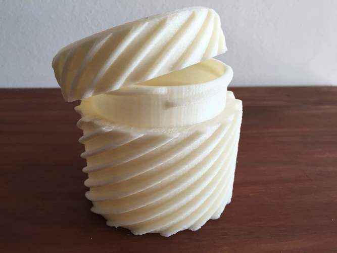 Twisted Screw Jar 3D Print 78205