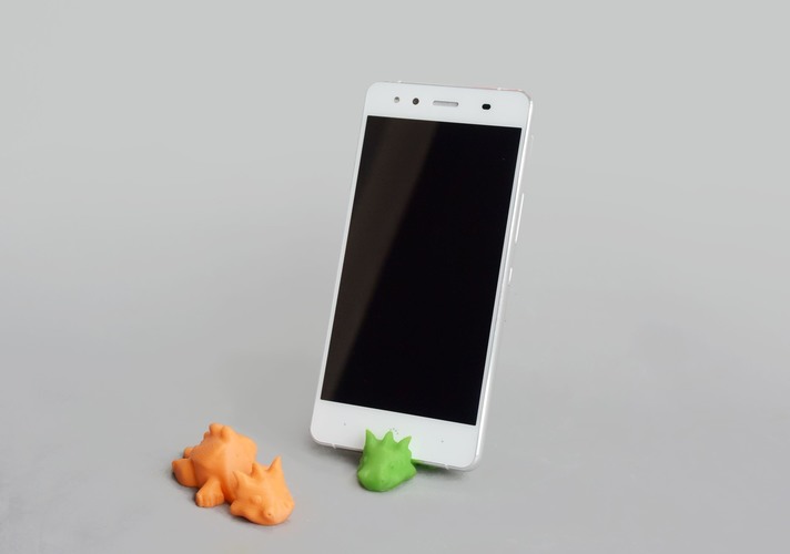 Keichain / Smartphone Stand 3D Print 84058