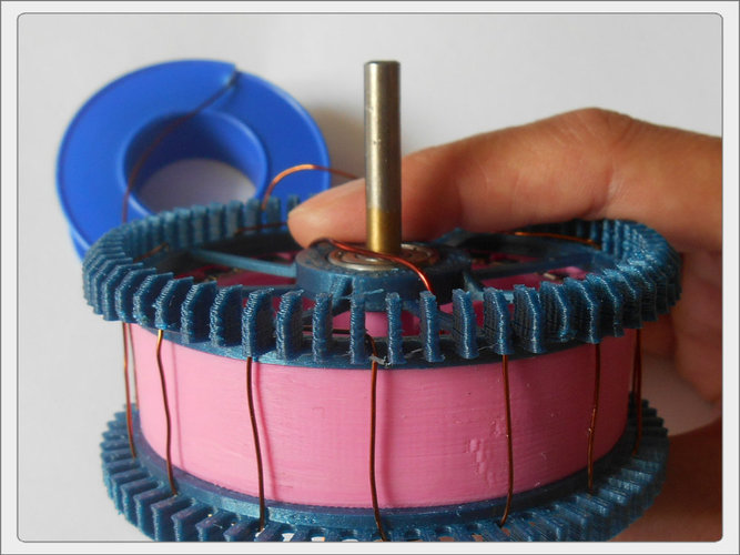 Radial low-RPM Halbach array PM Generator with serpentine coils. 3D Print 93570