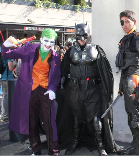 BATMAN Shin Guard (COSPLAY) 3D Print 14928 BATMAN Shin Guard (COSPLAY) 3D Print 14928