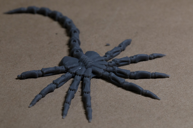 Articulated Facehugger 3D Print 19740 Articulated Facehugger 3D Print 19740
