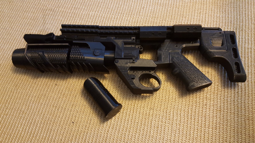 Batman's Grenade Launcher 1:1 scale (Batman vs Superman) 3D Print 22354 Batman's Grenade Launcher 1:1 scale (Batman vs Superman) 3D Print 22354