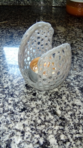 Easy Print Voronoi Tealight Candle Holder 3D Print 22409 Easy Print Voronoi Tealight Candle Holder 3D Print 22409