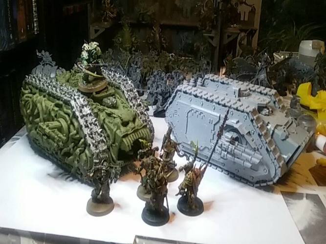 W40k Spartan Tank Chaos 3D Print 24046 W40k Spartan Tank Chaos 3D Print 24046