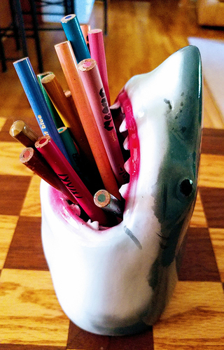 Jaws Phone Stand. 3D Print 24864 Jaws Phone Stand. 3D Print 24864