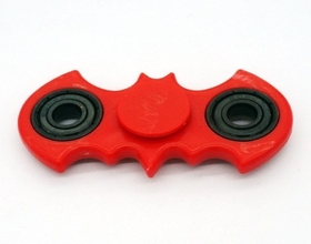 Pin batman rouge