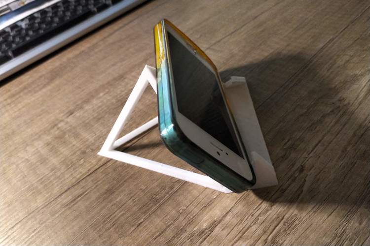 Pyramid Tablet / Phone Stand - prints without support 3D Print 30212 Pyramid Tablet / Phone Stand - prints without support 3D Print 30212