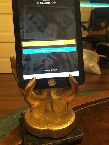 Hands Smartphone Holder (low Poly) 3D Print 5015 Hands Smartphone Holder (low Poly) 3D Print 5015