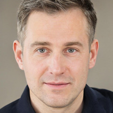 AngelMirchev's avatar