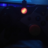 Xbox One Controller Guide Button - Thumbnail 2