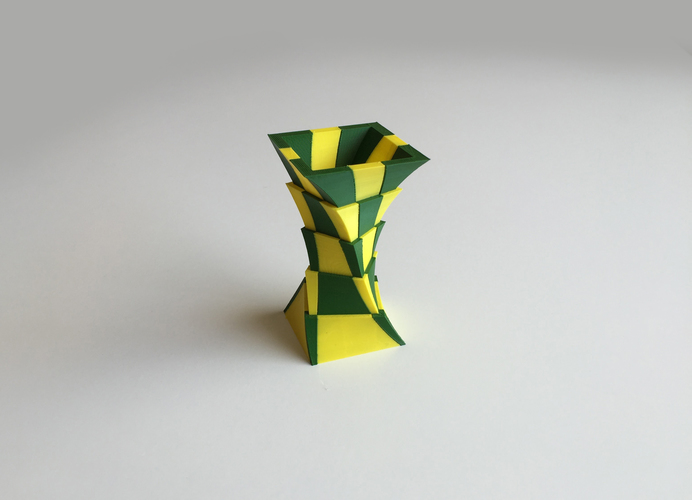 2-Color Box Vase (Dual Extrusion) 3D Print 100875