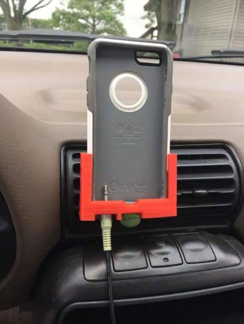 IPhone 6 car mount with Otter Box case