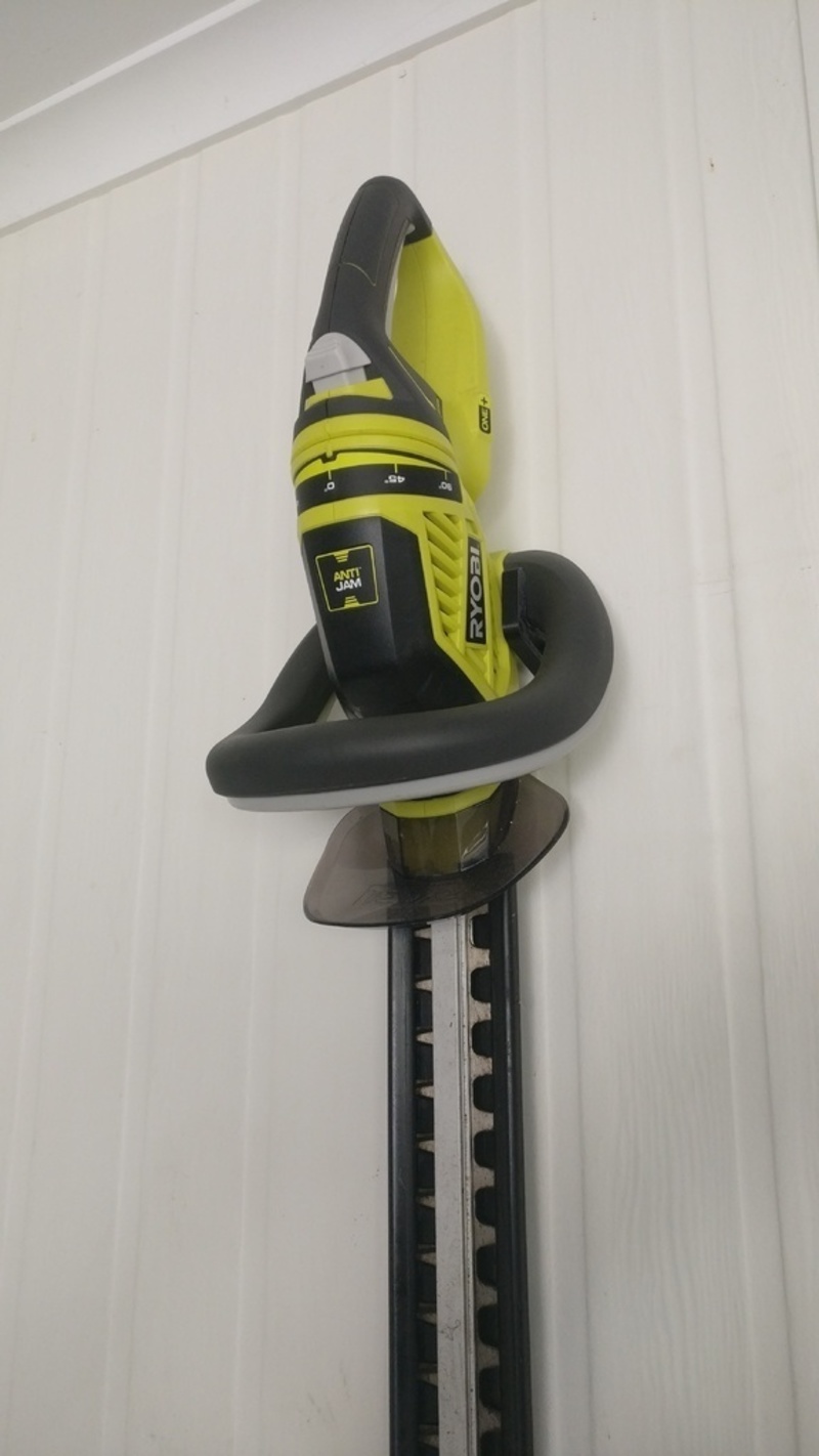 Ryobi Hedge Trimmer Wall Mount