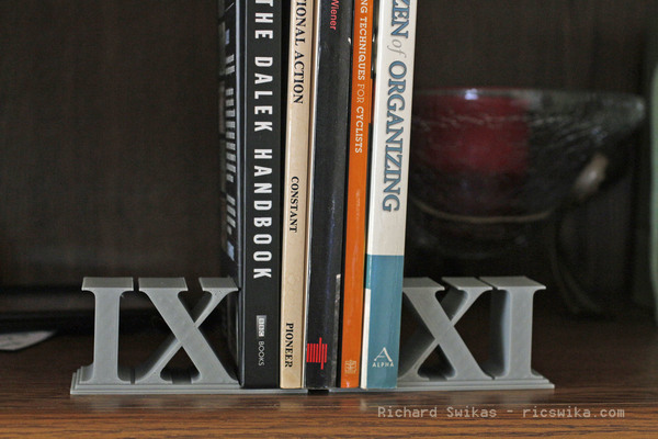 9/11 Tribute Book Ends