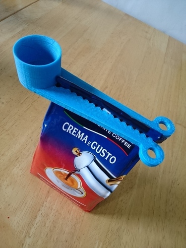 Coffee Scoop (4 grams) with Built-in Bag Clip 3D Print 101287