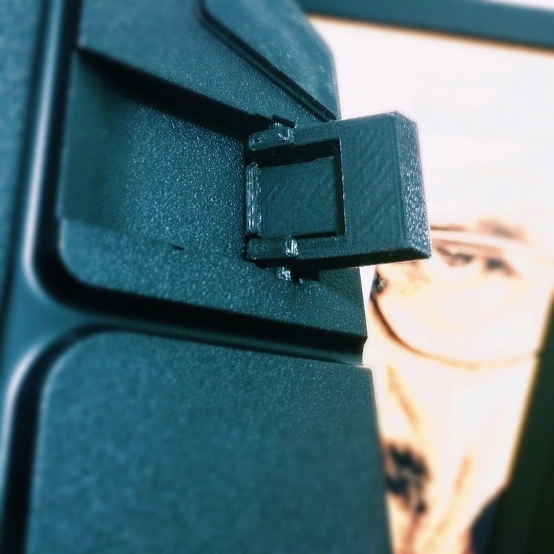 Roccat ISKU Keyboard Feet