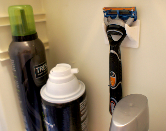 Hang many things, including wide shavers, wall hook  3D Print 102272